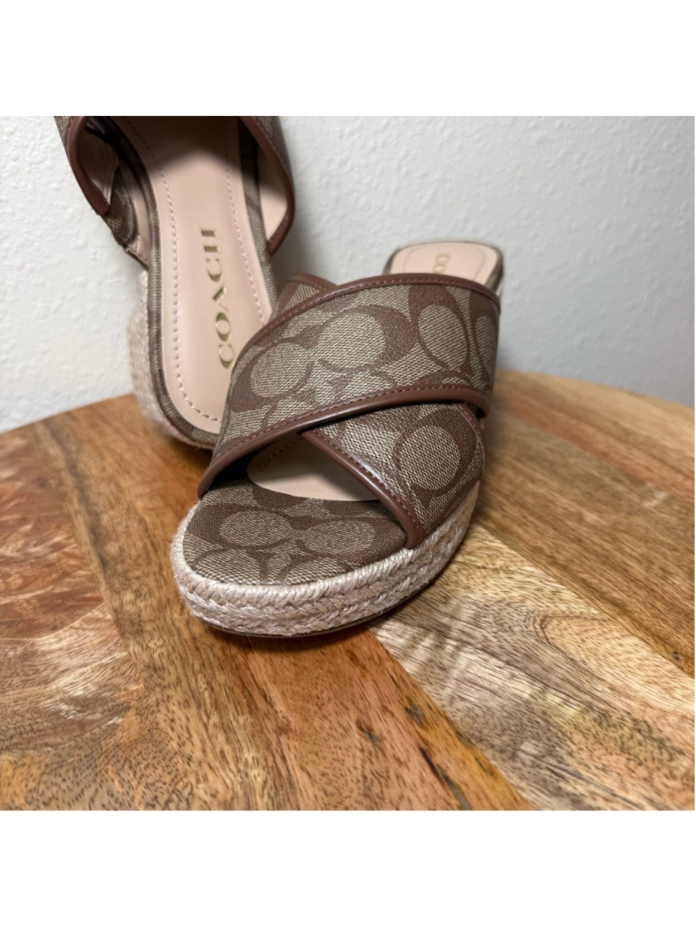 Women's Coach Brown Monogram Espadrille Wedge Sandals 6.5 - Picture 6 of 9